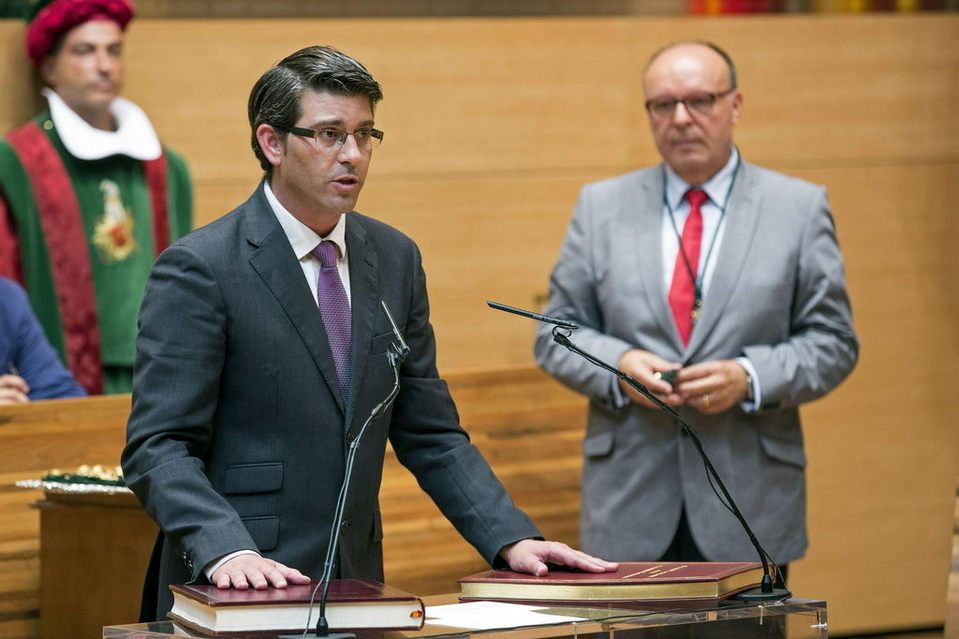 Jorge Rodríguez, Presidente de la Diputación de Valenvia, se reúne con los Alcaldes de la Comarca en Buñol